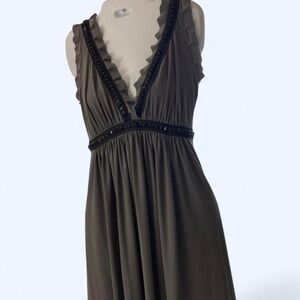 Gray Ruffle Detail Dress with Black beaded waist detail Metro M